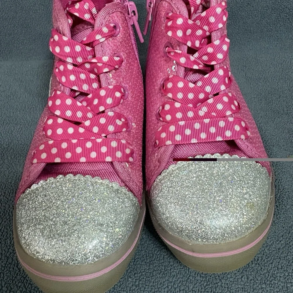 Disney Minnie Mouse High Top Light Up Size 9 Toddler  Zip Lace Up Sequin Pink